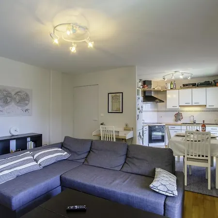 Charme Tourangeau Avec Parking Et Balcon 公寓
